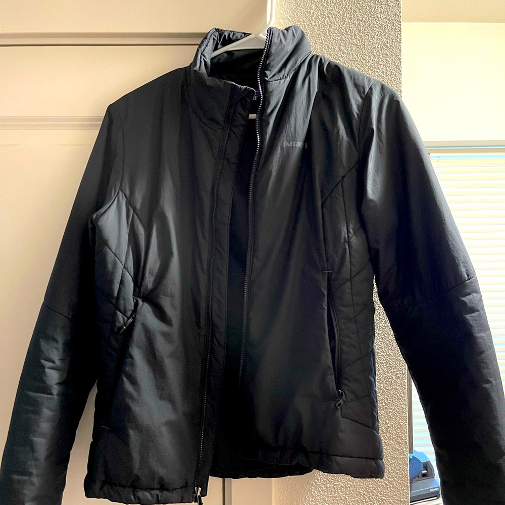 Patagonia womens jacket. Size small. Black.